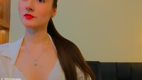 Gloriana online show from January 18, 2:02 pm