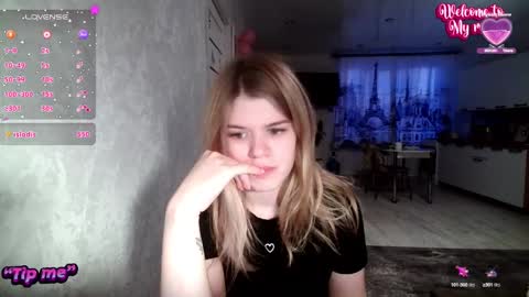  Roxy  online show from January 22, 4:02 am