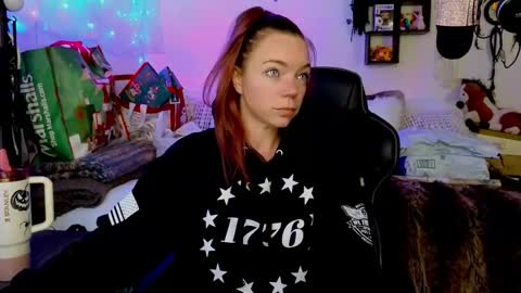 Patricia Mars           Goddess of Mars twitter thegoddessmindy online show from December 16, 4:24 pm