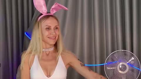 Katarina online show from October 31, 8:18 am