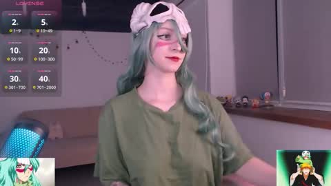 Akiko online show from March 12, 8:44 pm