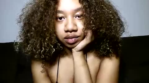 Goddess Daisy Sky online show from January 10, 1:41 pm