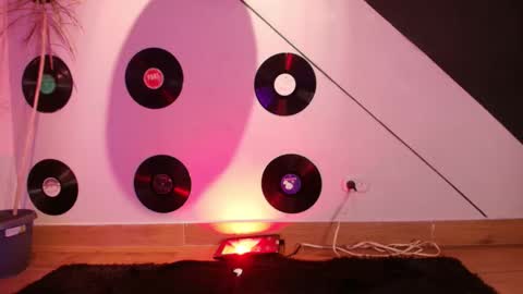 Julieta online show from February 3, 7:18 pm