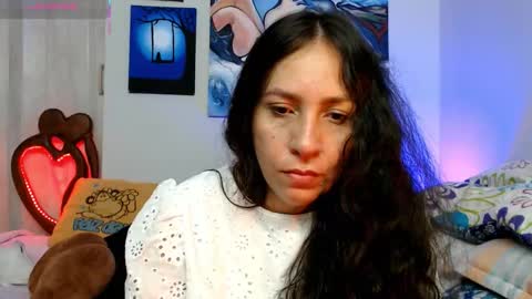  Naih Reyes online show from February 11, 7:10 am