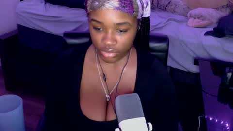 Goddess Bri online show from October 7, 12:04 am