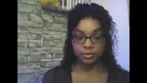 Snapshot of goldamethyst98 chatting on September 9, 2:33 am Amethyst online show from September 9, 2:33 am
