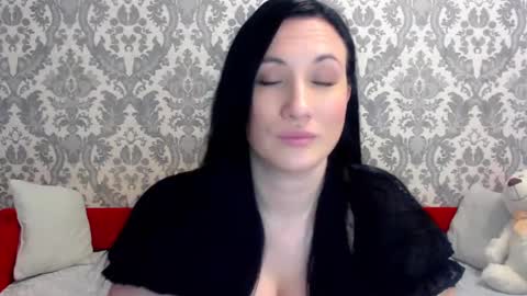 goldmoonn online show from February 2, 12:13 pm