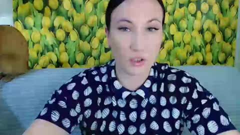 goldmoonn online show from April 5, 3:44 pm