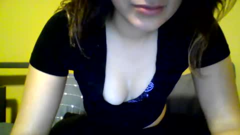 Snapshot of golfprincess chatting on January 1, 3:23 am golfprincess online show from January 1, 3:23 am