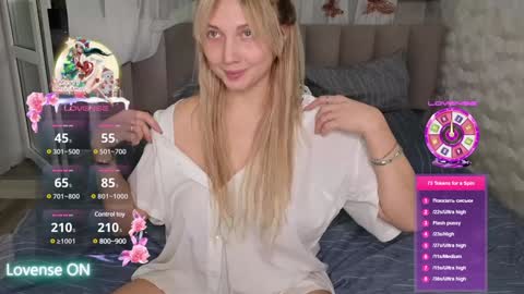 goodgirl0024 online show from January 18, 7:58 pm