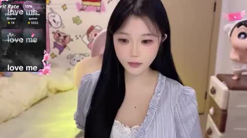 Snapshot of gorgeous_girl33 chatting on October 26, 9:43 pm gorgeous girl33 online show from October 26, 9:43 pm
