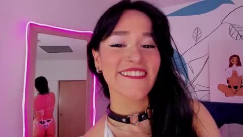 Alice online show from October 24, 8:49 pm