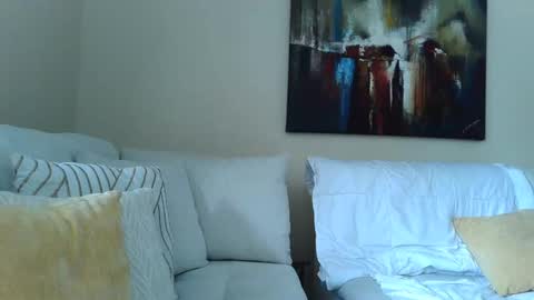 gothbaby305 online show from October 16, 4:09 pm