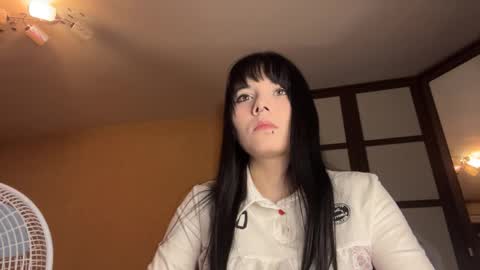gothickq online show from May 13, 6:13 pm