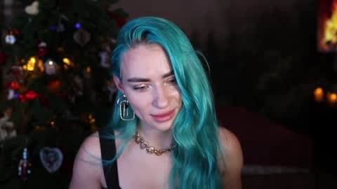 Snapshot of gracegreen chatting on December 26, 2:37 pm I will be glad to see you  30 N  1800  - 2300 gmt3  online show from December 26, 2:37 pm