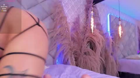 grayce blossoms24 online show from February 19, 7:48 pm