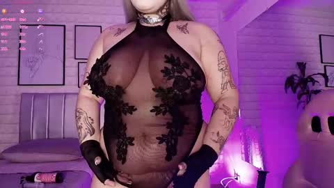   online show from September 18, 7:56 pm