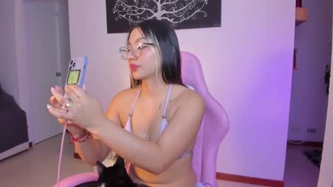 Paulina  online show from January 24, 5:53 am