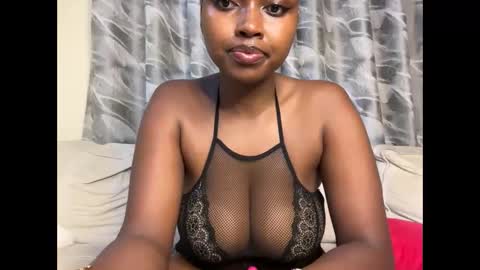 h_o_t_goddess online show from October 26, 10:38 pm