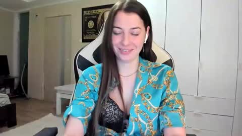 Sk     pe     Anya388109 online show from February 1, 9:24 pm