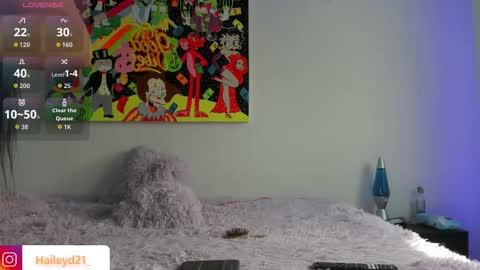 Hailey online show from November 10, 2:34 pm