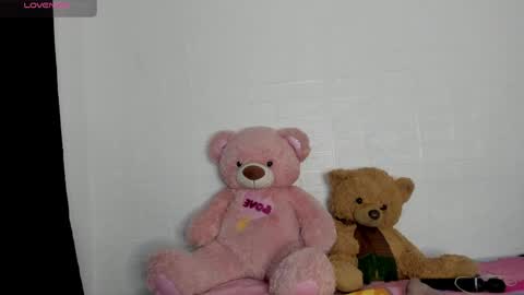 Hailey online show from April 7, 11:51 pm