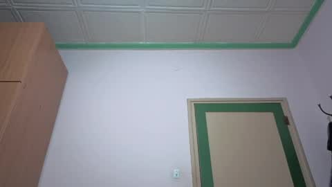 hairypussyxl online show from March 22, 9:10 pm