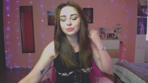 Ann online show from April 18, 12:07 pm