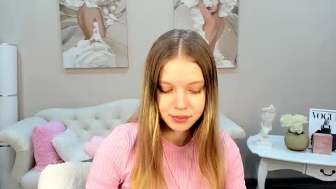 HallyBradley online show from March 1, 5:01 pm