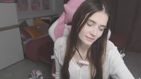 Hana online show from November 17, 1:12 pm