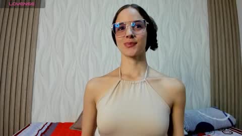 hanasleep online show from April 15, 7:14 pm