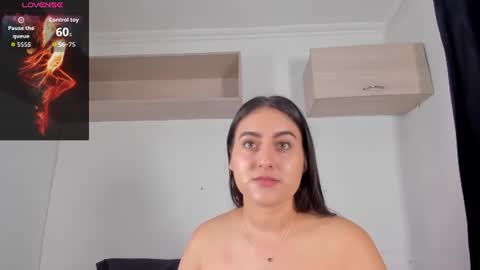 hanna__evans_ online show from July 21, 1:34 pm