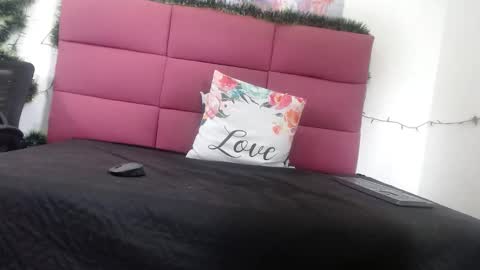 Hanna Palmer online show from December 30, 1:14 pm