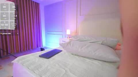 hanna online show from November 13, 3:16 am