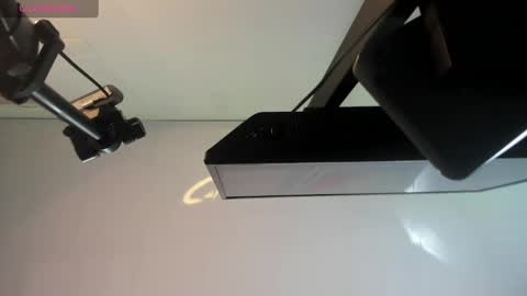  hanna  online show from April 19, 2:44 am