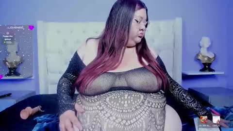 hanna_baker__ online show from March 6, 7:31 pm