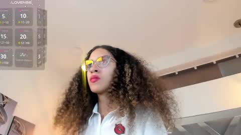 HANNA online show from November 18, 5:36 pm