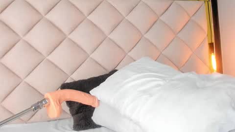 hanna_gomeez online show from September 19, 8:08 pm