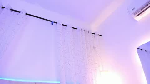 hanna_gomeez online show from June 4, 8:57 pm