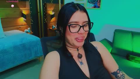 Hanna online show from February 12, 10:55 pm