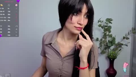 Hanna online show from July 1, 9:47 pm