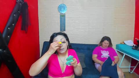 Snapshot of hanna_mature01 chatting on September 17, 11:36 pm Hanna online show from September 17, 11:36 pm