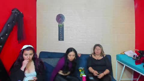 Snapshot of hanna_mature01 chatting on September 22, 12:20 am Hanna online show from September 22, 12:20 am