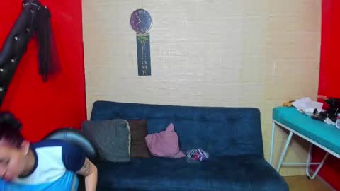 Snapshot of hanna_mature01 chatting on September 23, 12:53 am Hanna online show from September 23, 12:53 am