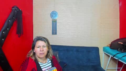 Snapshot of hanna_mature01 chatting on September 19, 12:31 am Hanna online show from September 19, 12:31 am