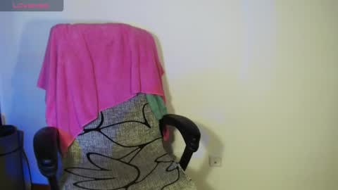 hannah kiim online show from February 28, 3:33 pm