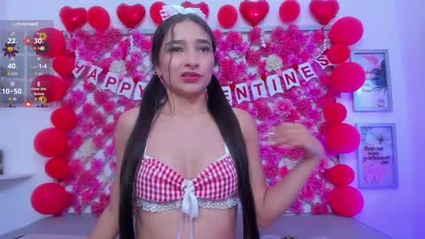 Hannah Miller online show from February 13, 2:08 pm