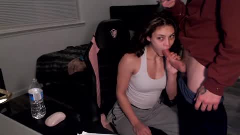 Snapshot of hannahbreeze chatting on October 26, 1:01 am Hannah Breeze online show from October 26, 1:01 am