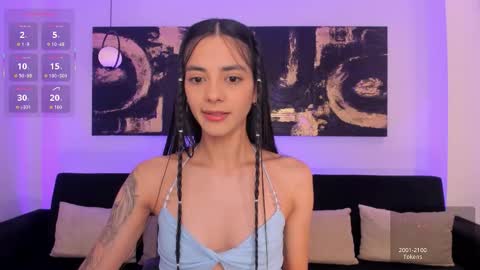 Snapshot of hannahjamesx chatting on October 17, 8:12 pm HANNAH J online show from October 17, 8:12 pm