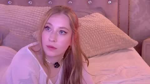 Pearl online show from September 27, 10:55 am